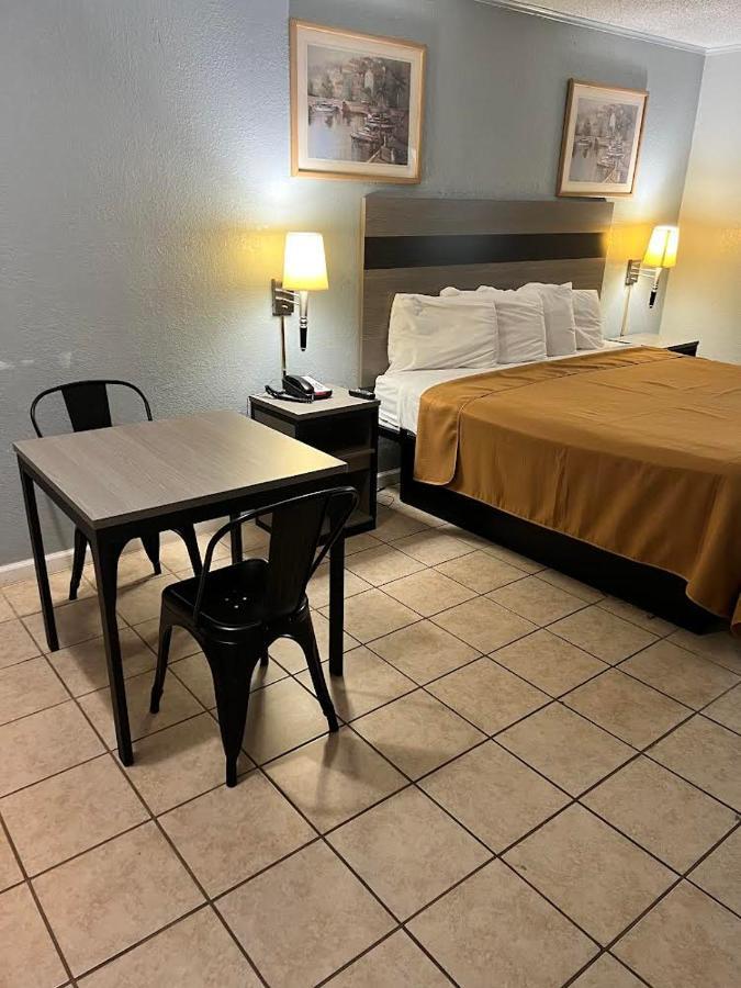 Executive Inn Mercedes Weslaco Zewnętrze zdjęcie